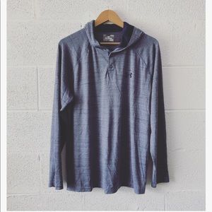 Under Armour men’s hooded pullover top sz: Large